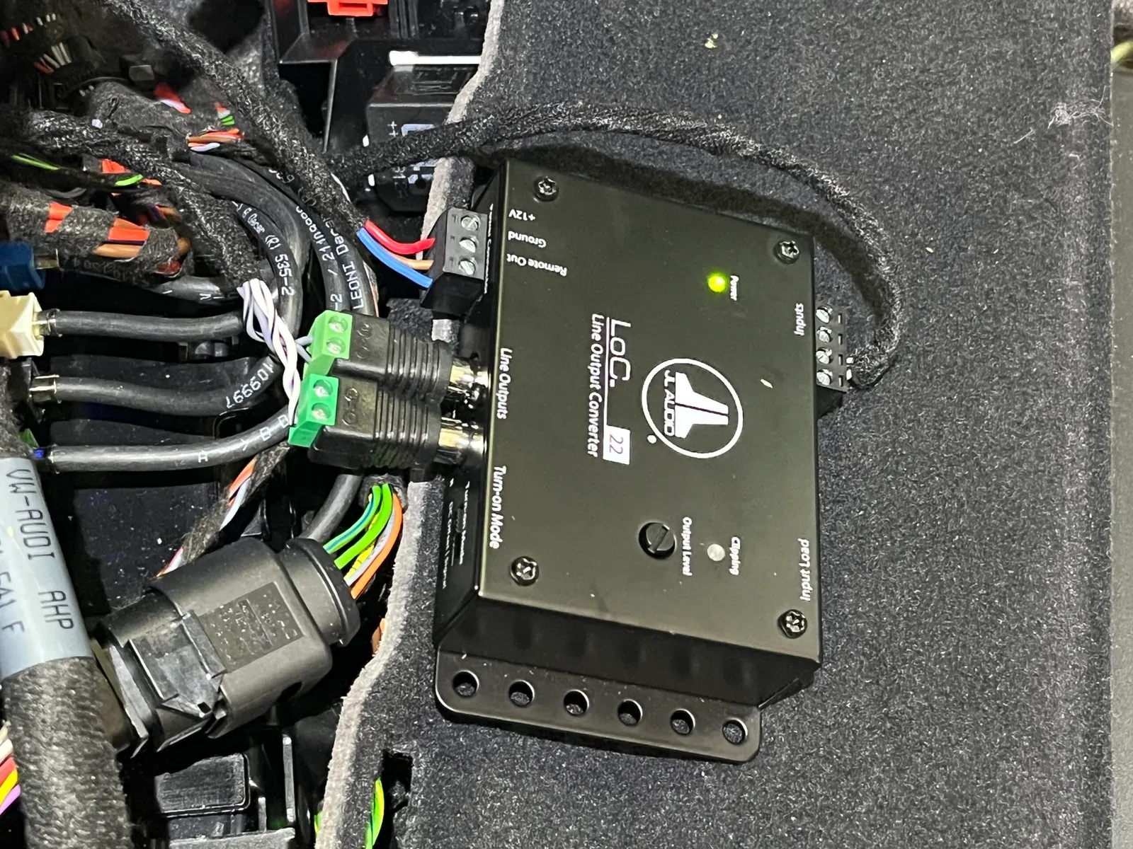 Audi S5 Subwoofer Nachrüstung