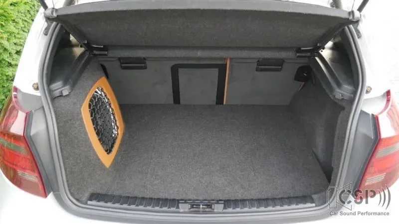 BMW E87