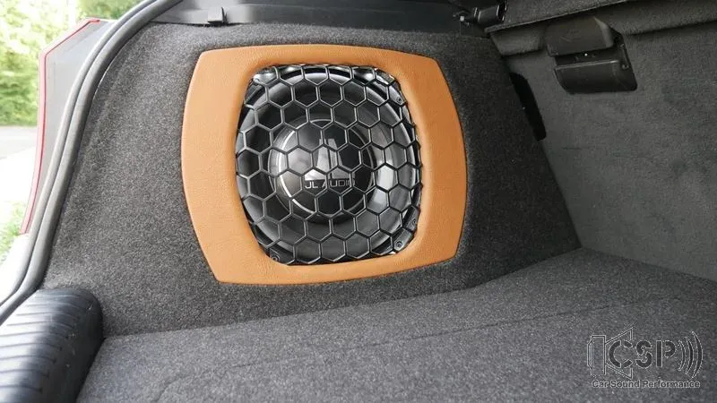 BMW E87