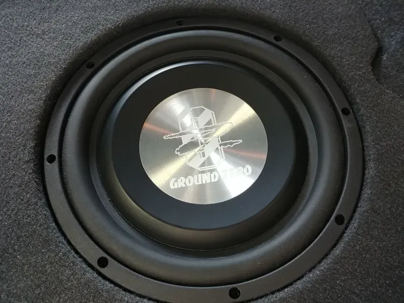 BMW 3er / Subwoofer Nachrüstung