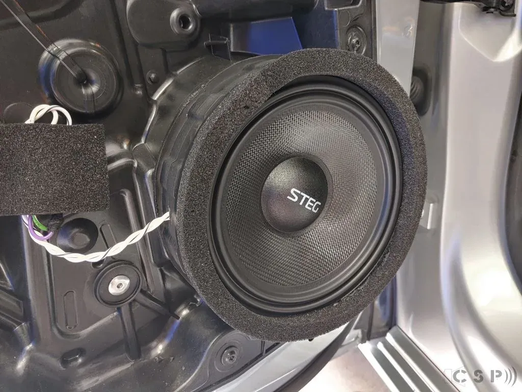 Mercedes B-Klasse - Hifi Soundsystem