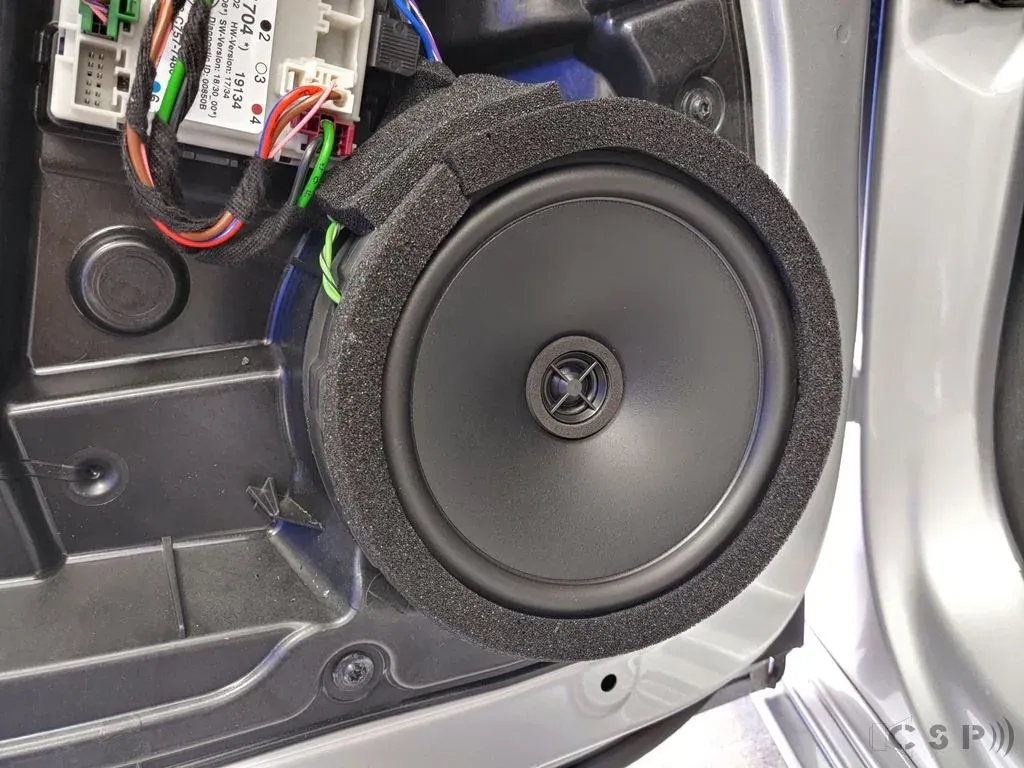 Mercedes B-Klasse - Hifi Soundsystem