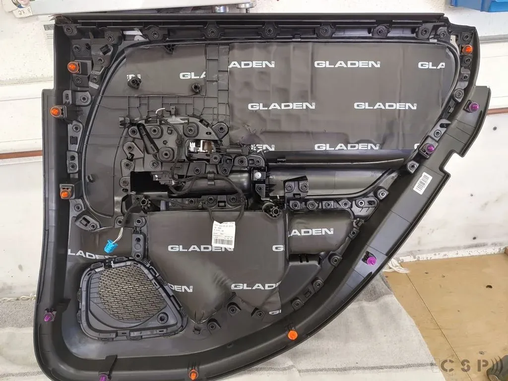 Mercedes B-Klasse - Hifi Soundsystem