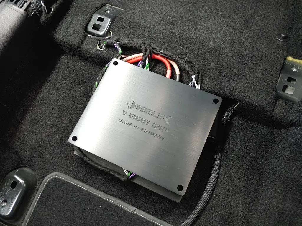 Mercedes B-Klasse - Hifi Soundsystem CSP Car Hifi Nürburgring