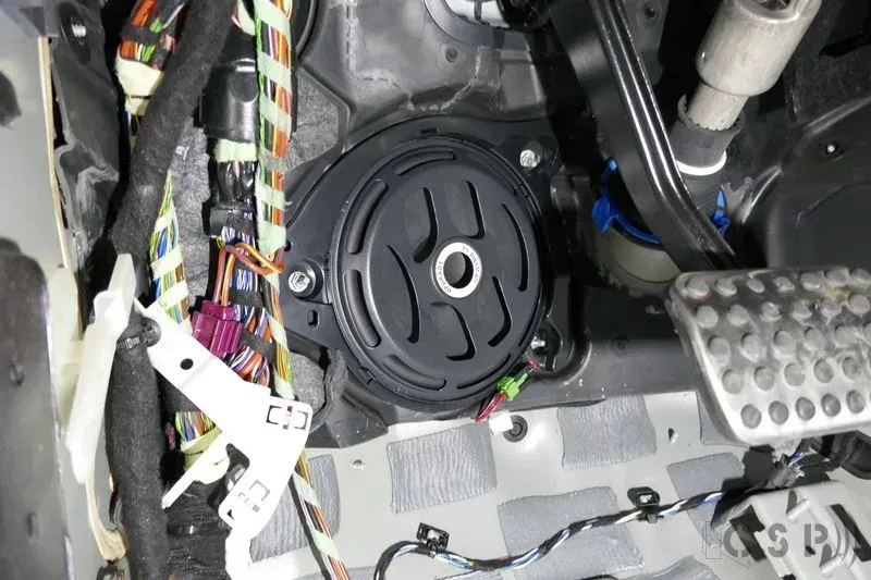 Mercedes C43 S205 - Hifi Soundsystem