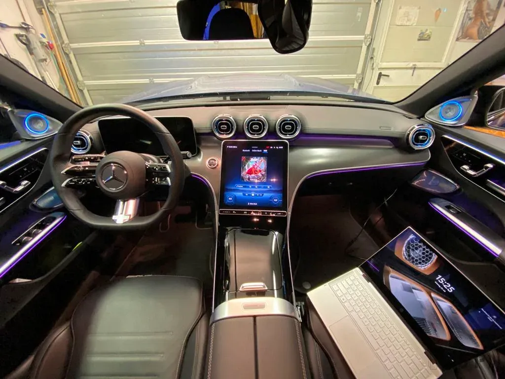 Mercedes S206 - Performance Hifi Soundsystem