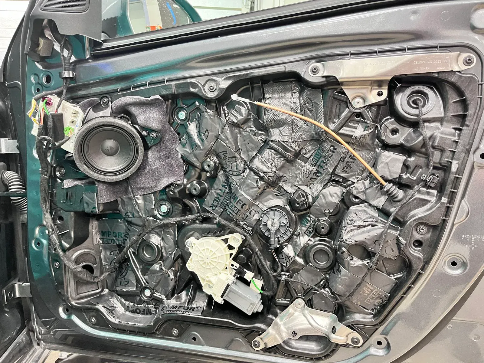 Mercedes C-Klasse S206 - High End Audiosystem