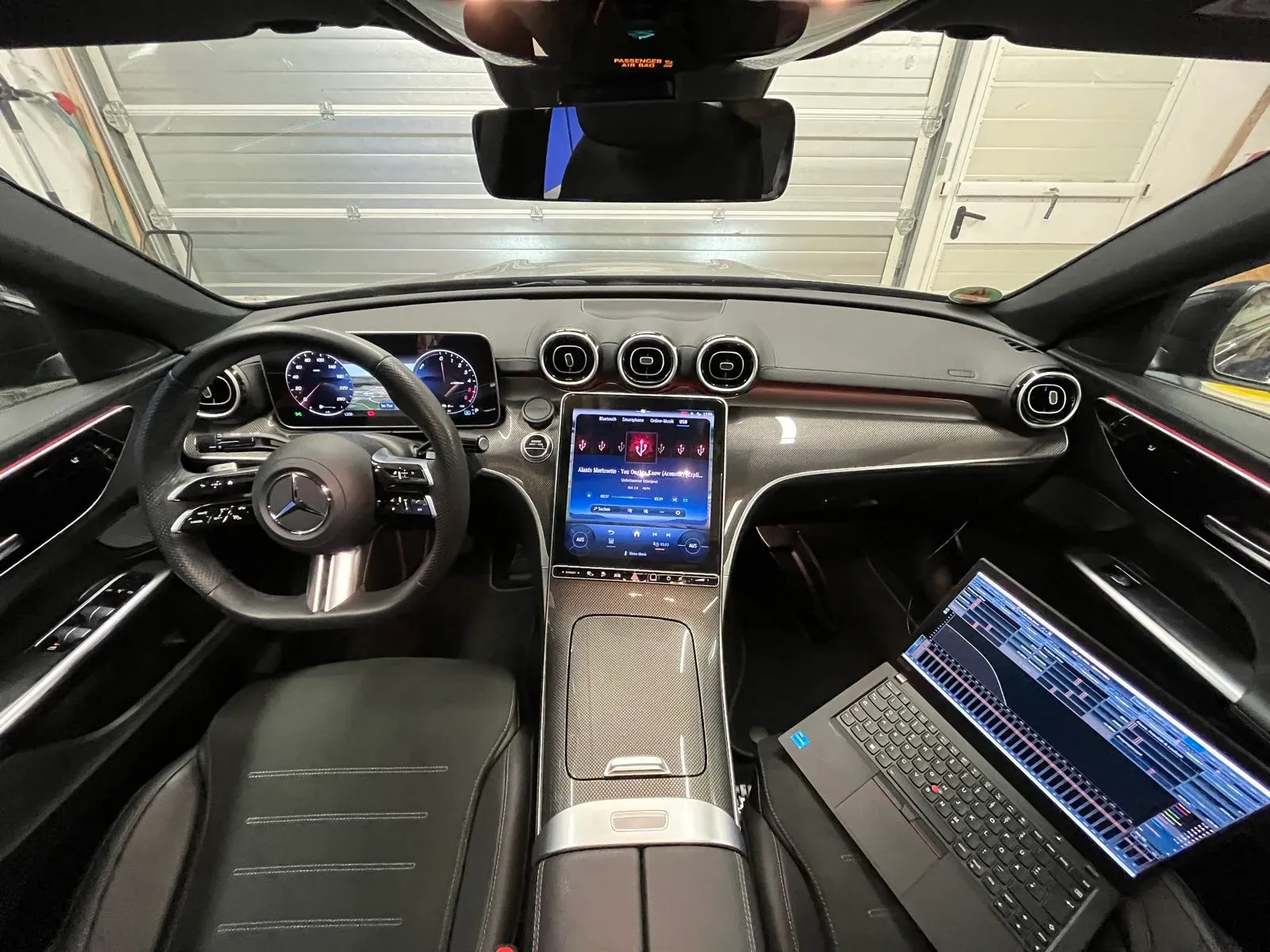 Mercedes C-Klasse W206 - Advanced Audiosystem
