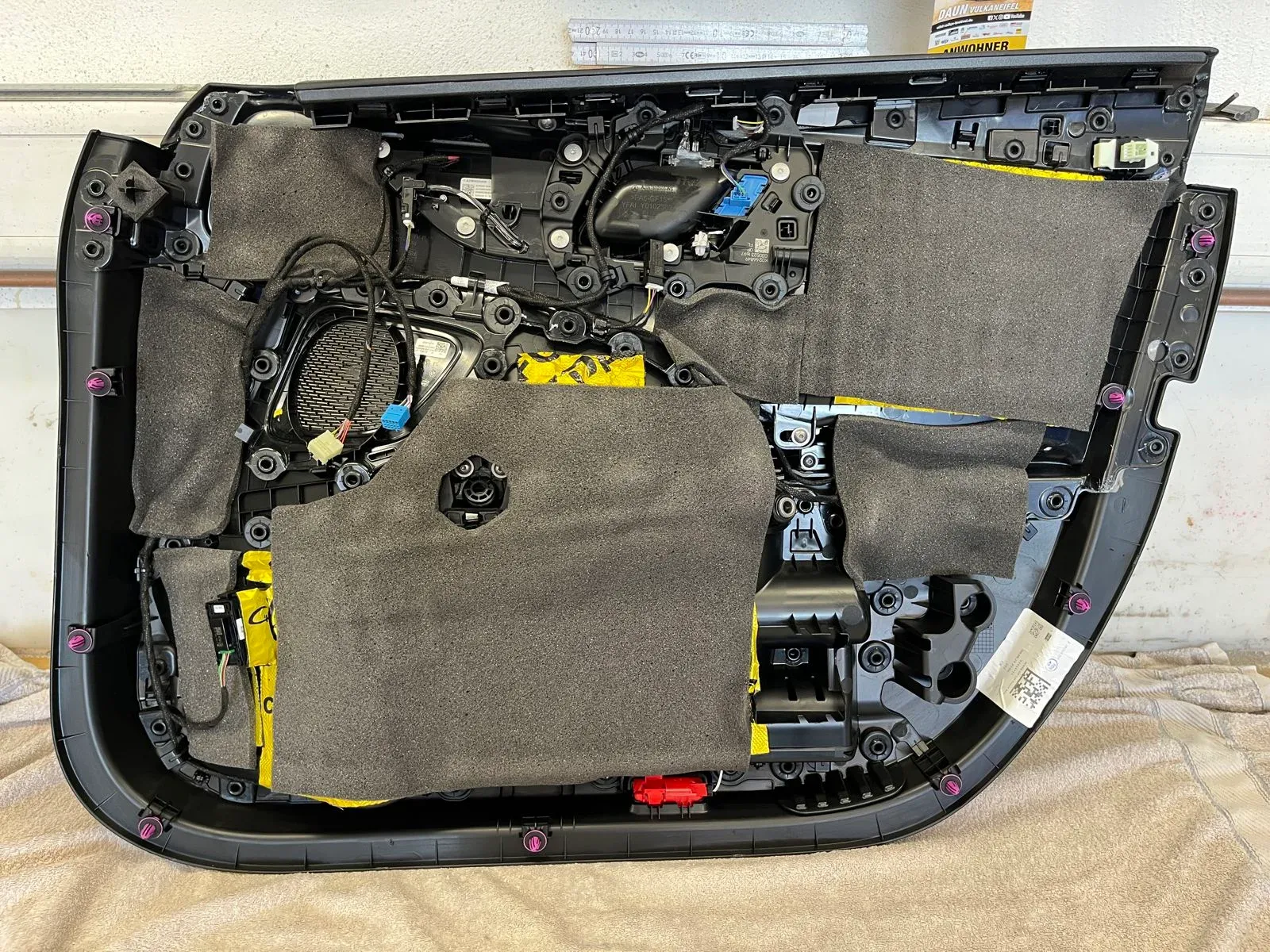 Mercedes C-Klasse W206 - Advanced Audiosystem