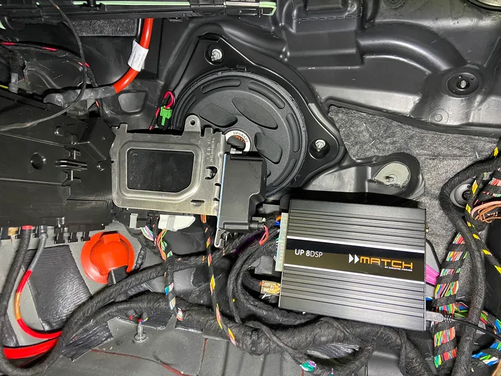 Mercedes Cabrio A205 - Premium Sound Upgrade