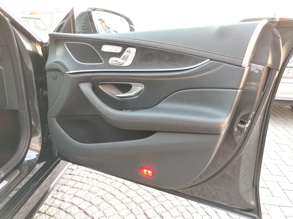 Mercedes CLS - DSP Hifi Anlage mit Subwoofer Erweiterung