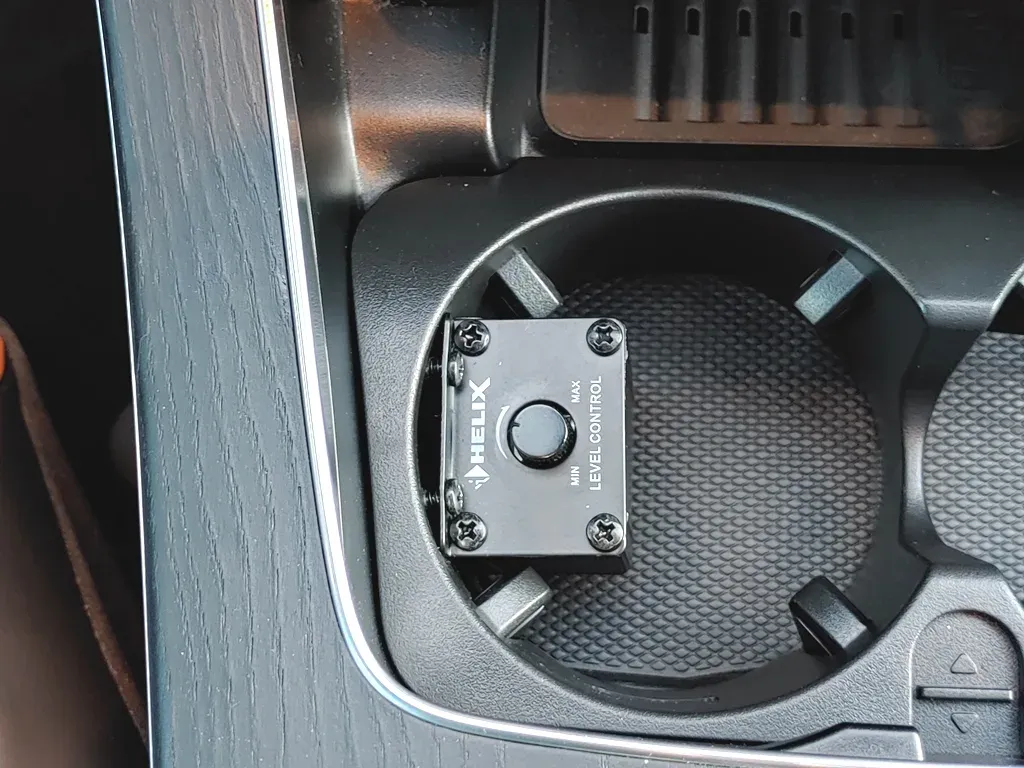 Mercedes CLS - DSP Hifi Anlage mit Subwoofer Erweiterung