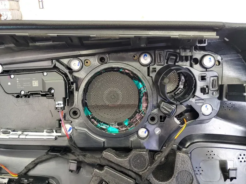 Mercedes E-Klasse Coupe W213 - Audio Soundsystem