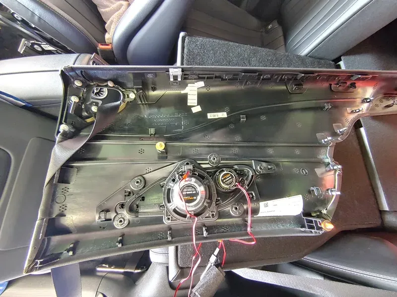 Mercedes E-Klasse Coupe W213 - Audio Soundsystem