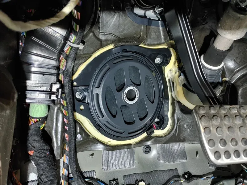 Mercedes E-Klasse Coupe W213 - Audio Soundsystem