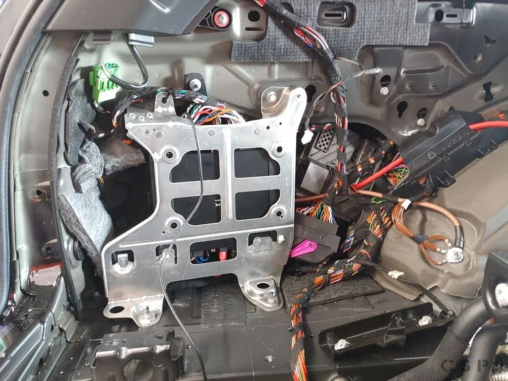 Mercedes E-Klasse S213 - Premium Soundsystem Nachrüstung CSP2000