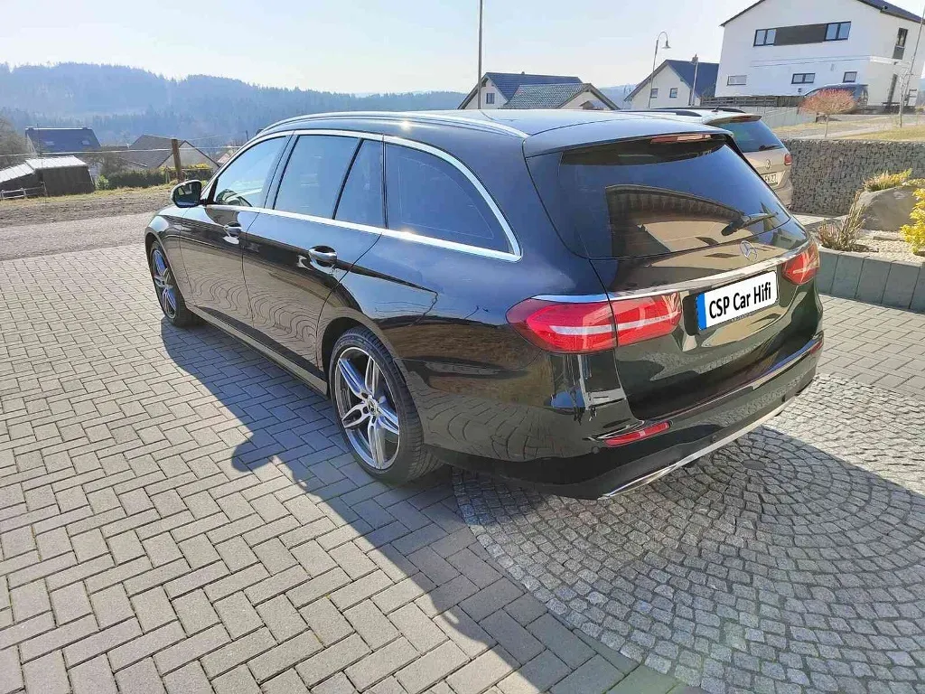 Mercedes E-Klasse - High Performance Soundsystem / CSP Car Hifi bei CSP2000