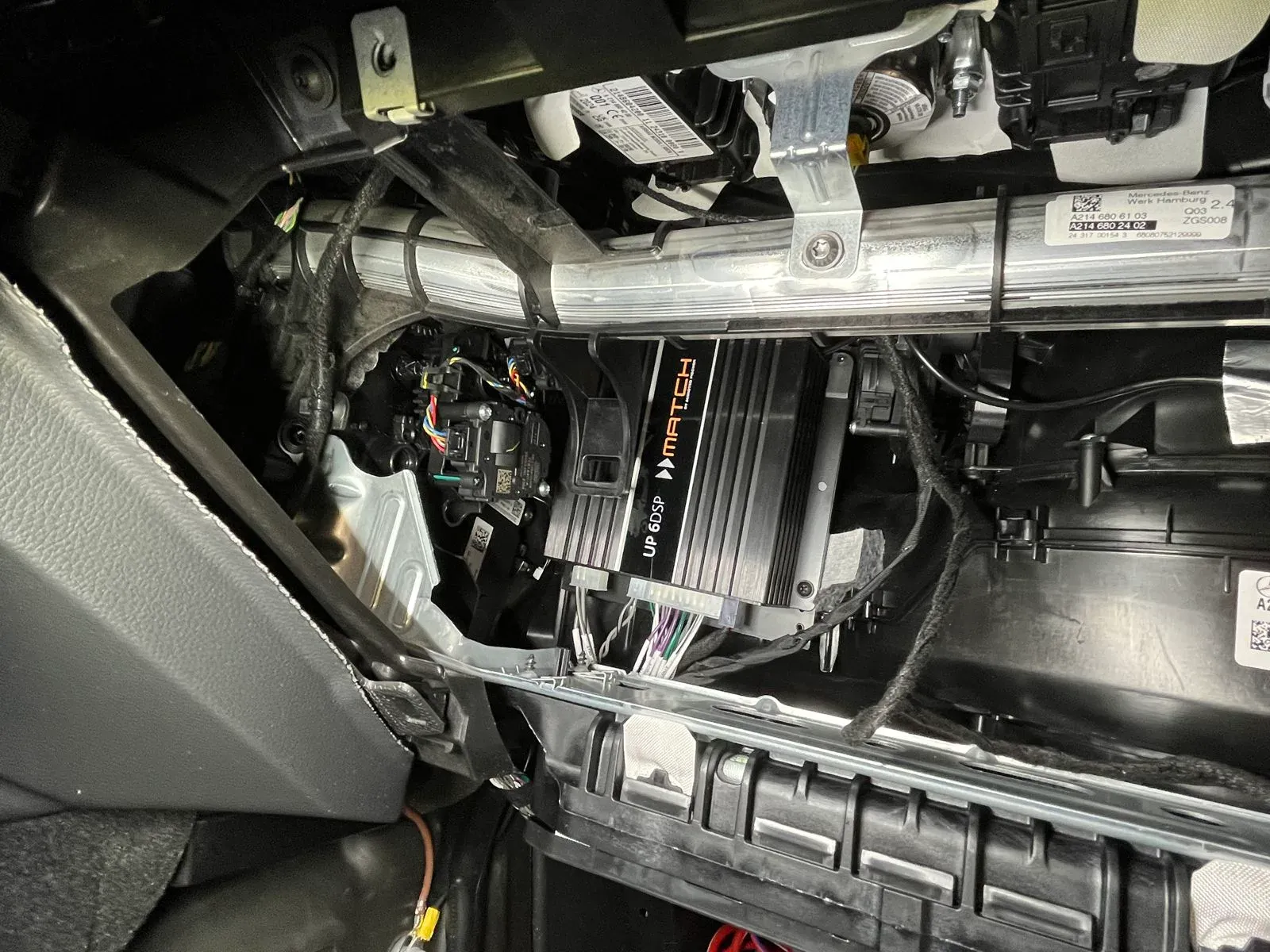 Mercedes E-Klasse S214 - Basic Audiosystem
