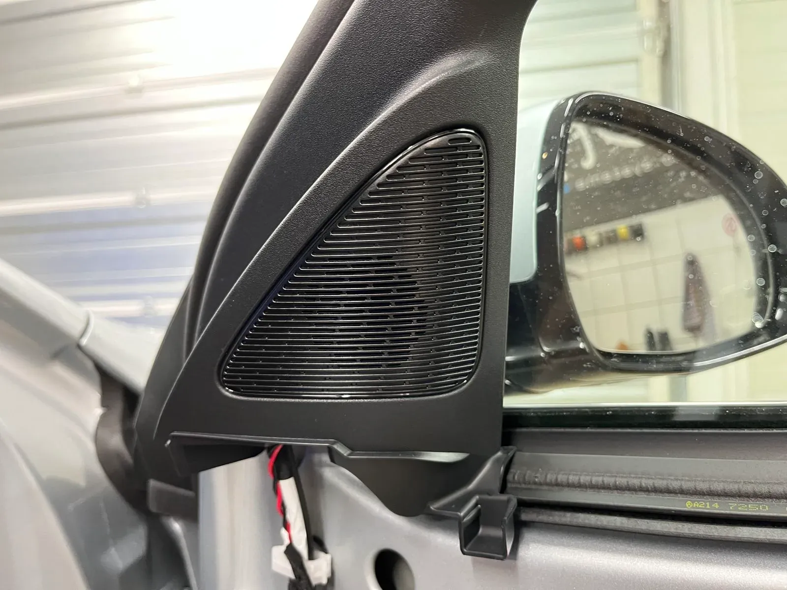 Mercedes E-Klasse S214 - Basic Audiosystem