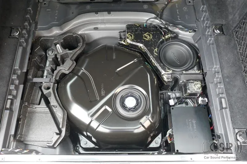 Mercedes Benz E Klasse - Hifi Premium Soundsystem
