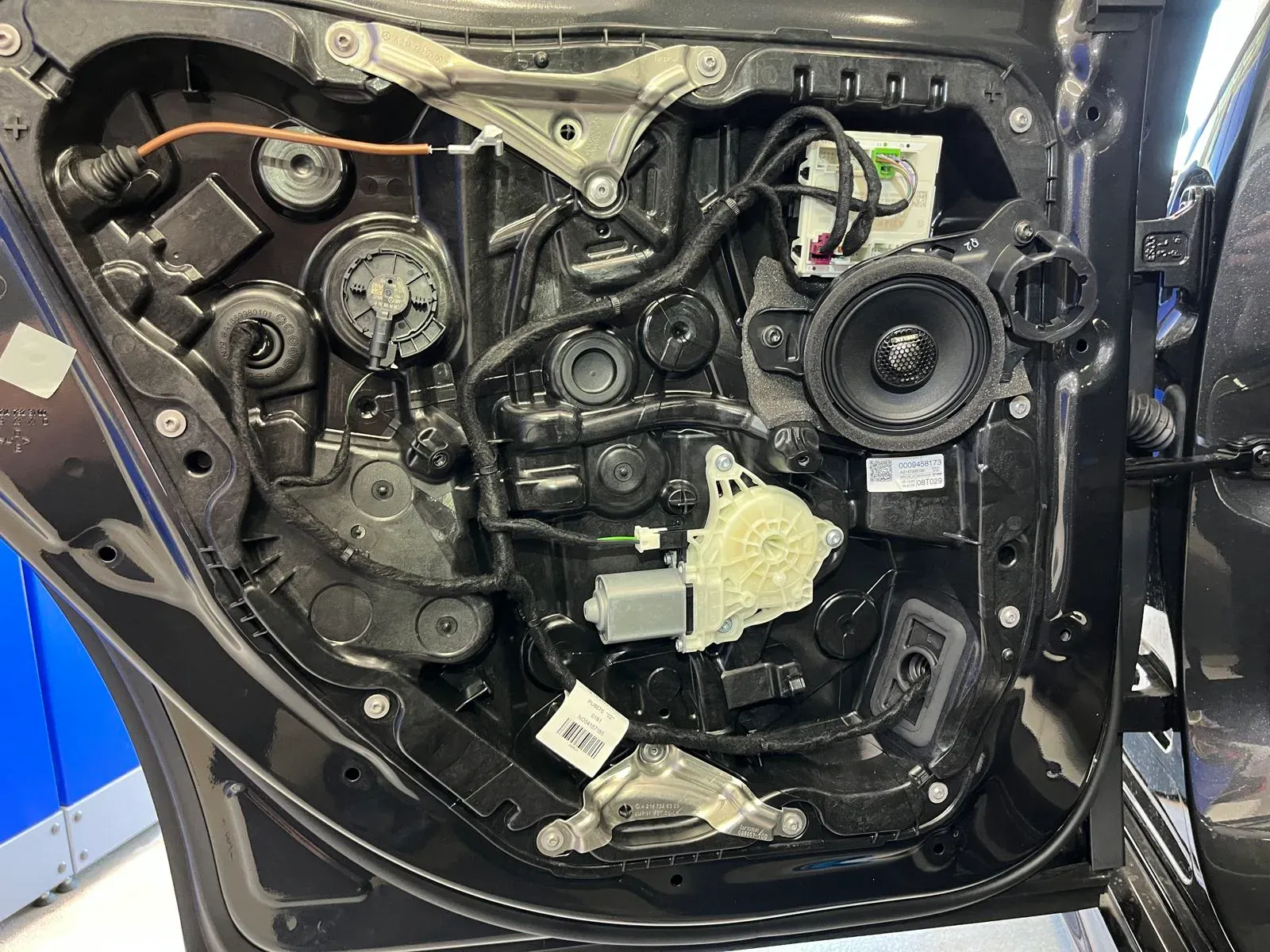 Mercedes E-Klasse W214 - Premium Audiosystem