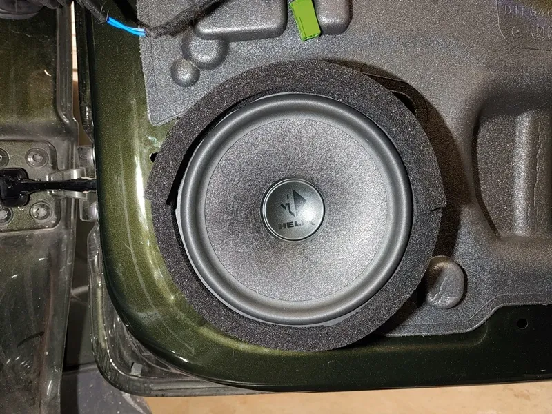 Mercedes G-Klasse W463 - 10 Kanal Hifi Soundsystem