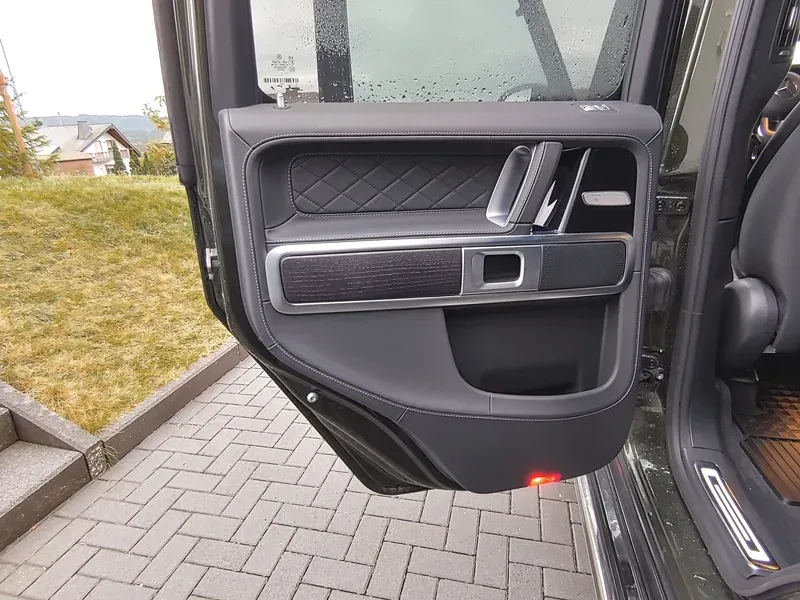 Mercedes G-Klasse W463 - 10 Kanal Hifi Soundsystem