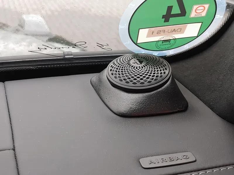Mercedes G-Klasse W463 - 10 Kanal Hifi Soundsystem