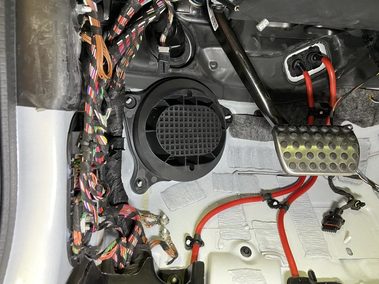 Mercedes GLE - High Performance Audiosystem