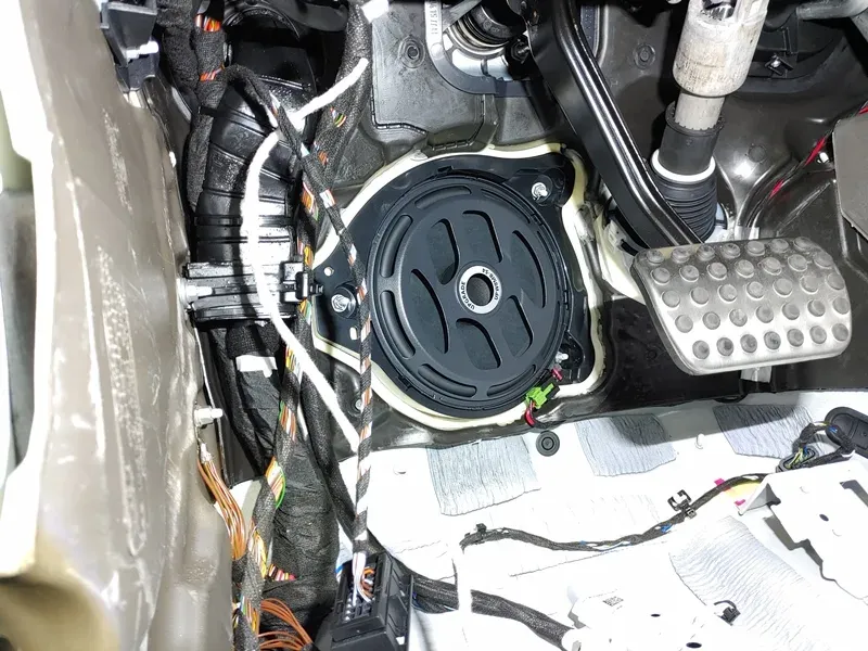 Mercedes S213 - DSP 8 Kanal Hifi Soundsystem