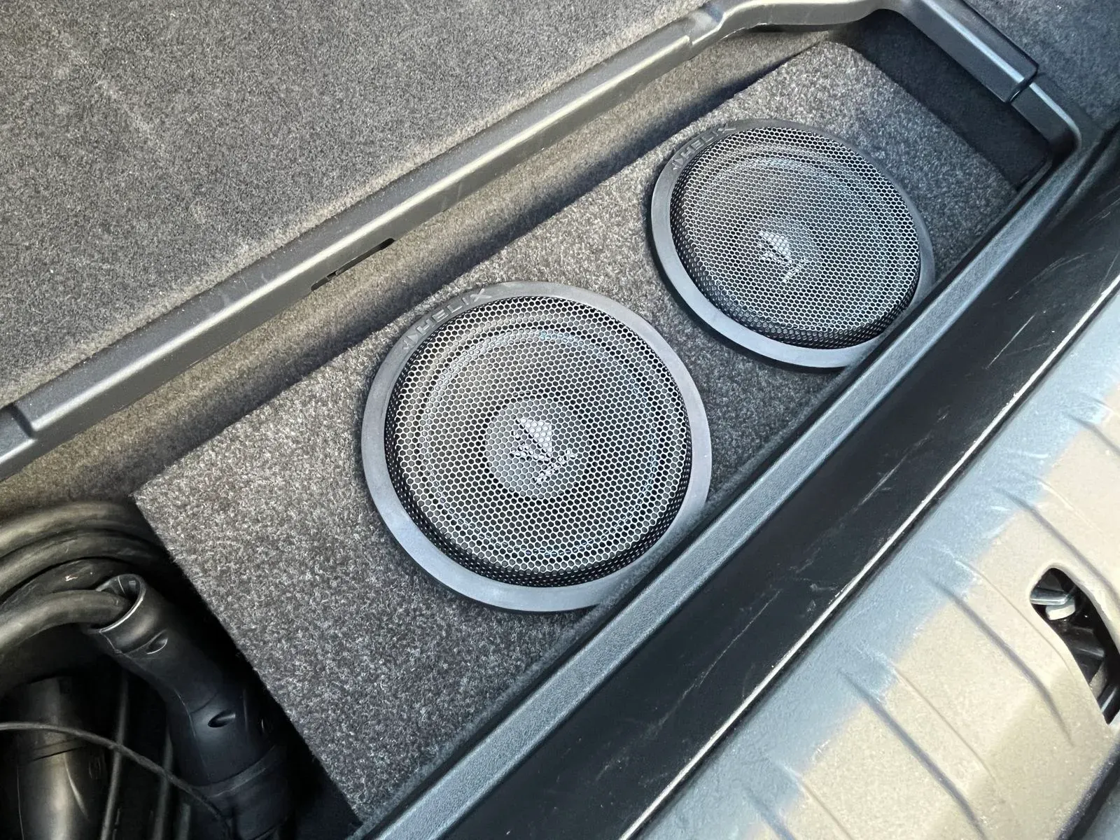 Porsche Taycan J1 - Sound System Upgrade CSP Car Hifi