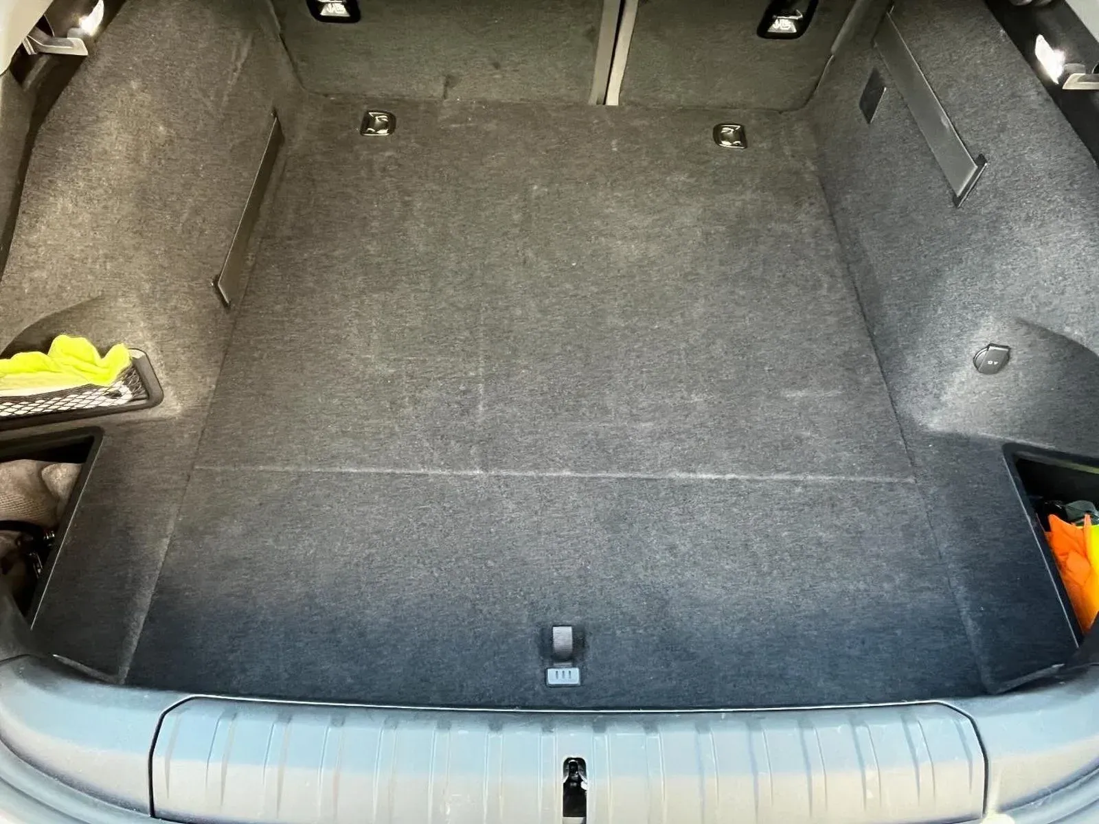 Porsche Taycan J1 - Sound System Upgrade CSP Car Hifi