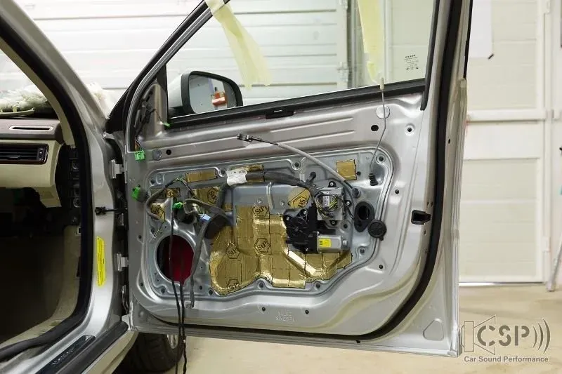 Volvo S80 mit High End Soundsystem