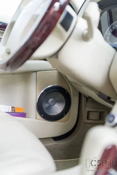 Volvo S80 mit High End Soundsystem
