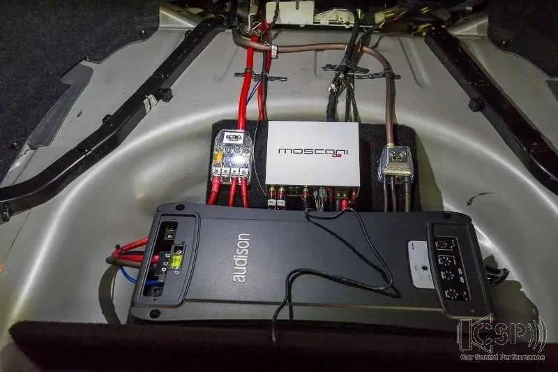 Volvo S80 mit High End Soundsystem