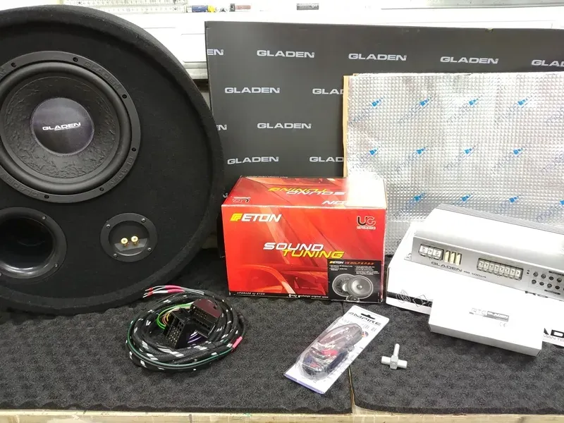 VW Golf 6 Soundsystem Upgrade / CSP Einbauservice am Nürburgring