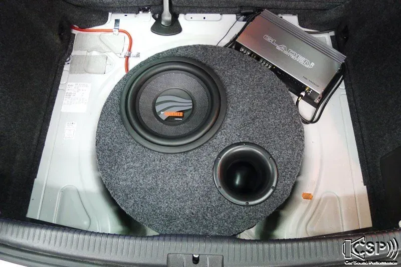 VW Golf 6 Subwoofer Upgrade / Car Hifi Einbauservice CSP Nürburgring