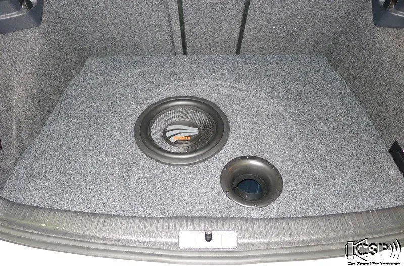VW Golf 6 Subwoofer Upgrade / Car Hifi Einbauservice CSP Nürburgring