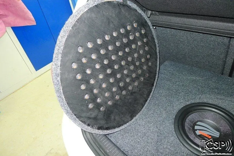 VW Golf 6 Subwoofer Upgrade / Car Hifi Einbauservice CSP Nürburgring