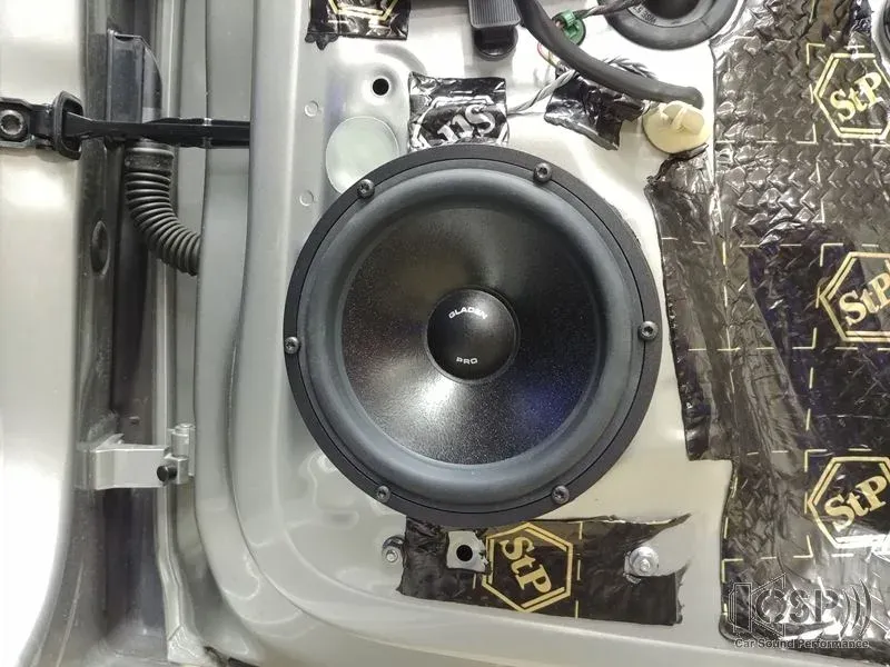 VW Golf 7 DSP Hifi Anlage mit Subwoofer