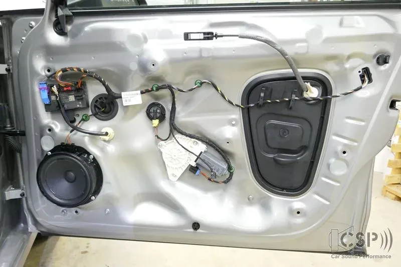 VW Golf 7 DSP Hifi Anlage mit Subwoofer