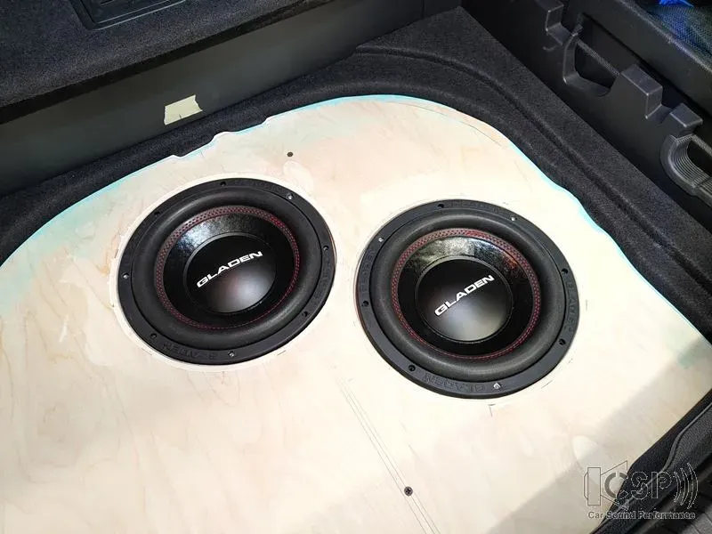 VW Golf 7 DSP Hifi Anlage mit Subwoofer