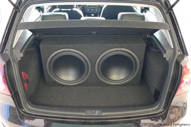 VW Golf 5 Subwoofer Upgrade / Car Hifi Einbauservice CSP Nürburgring