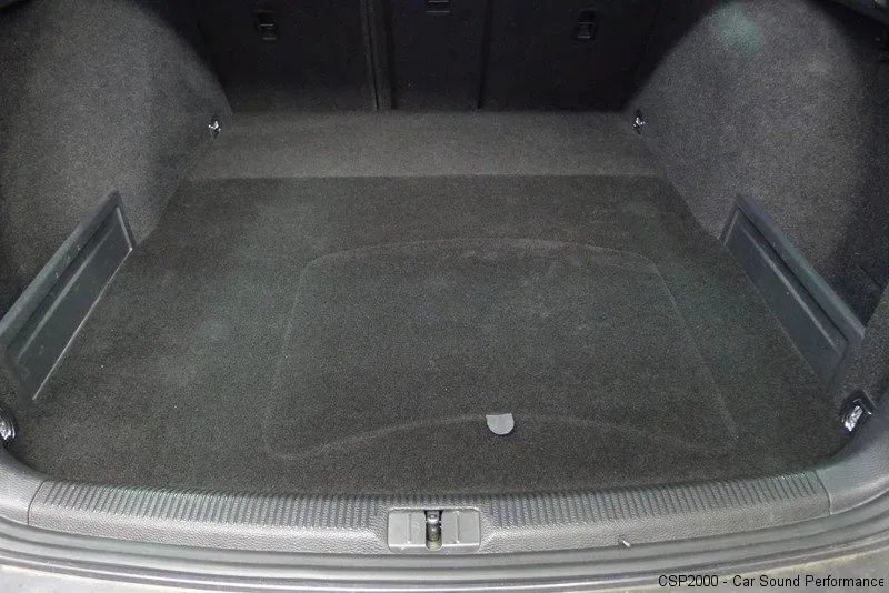 VW Passat B7 Soundsystem Upgrade / CSP