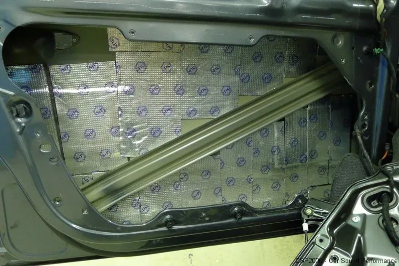 VW Passat B7 Soundsystem Upgrade / CSP
