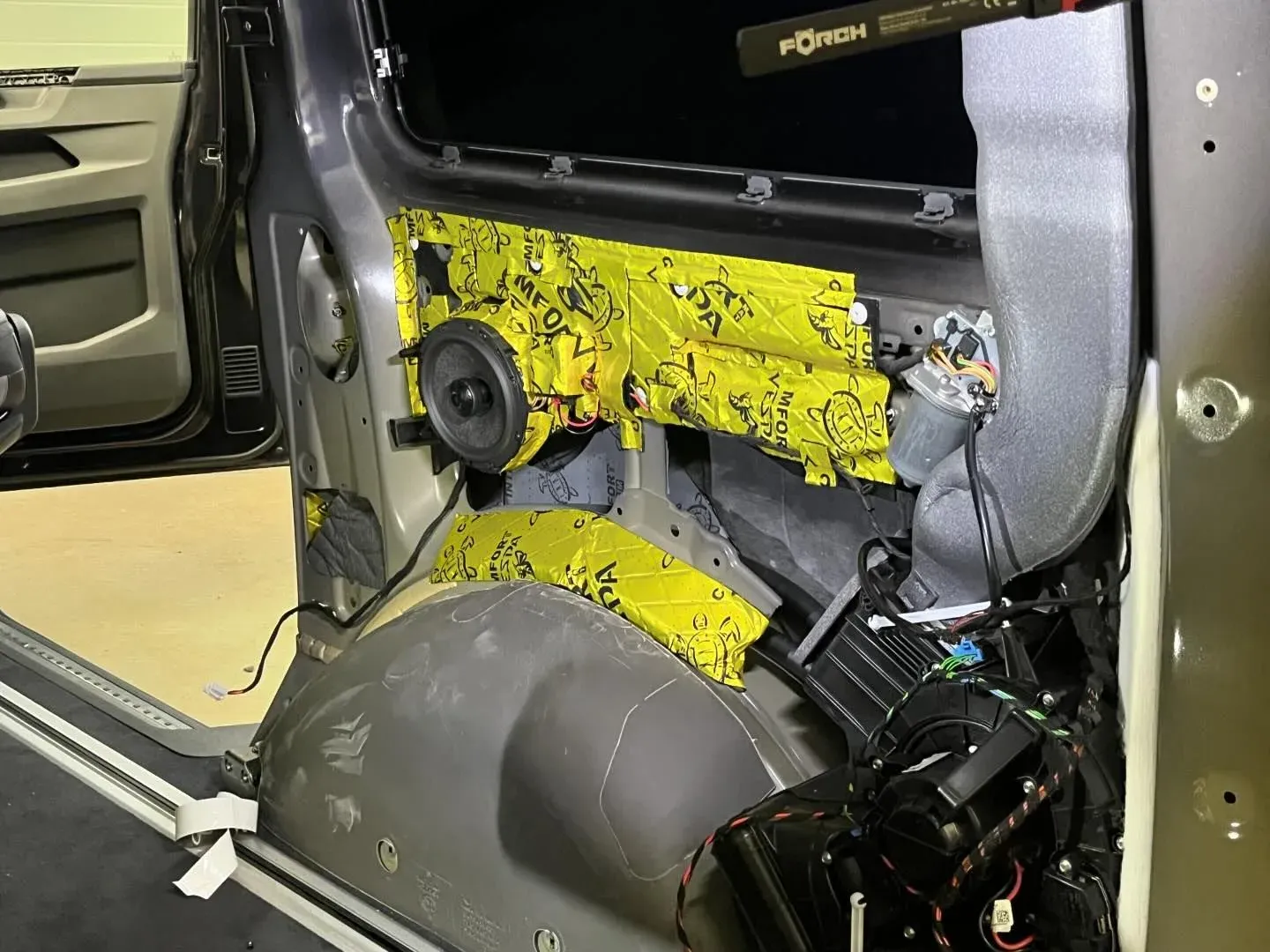 VW T6.1 Multivan mit 3 Wege High End Audio / CSP Car Hifi