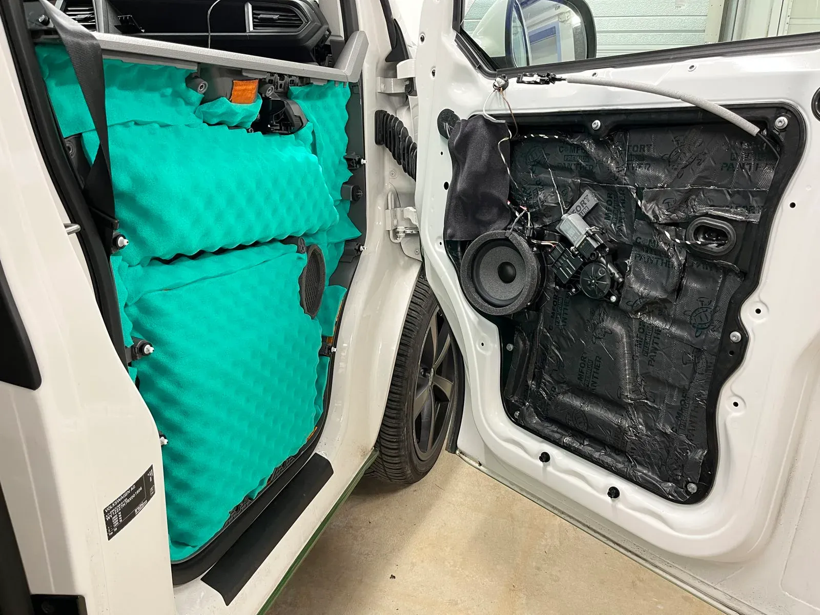 VW T6.1 Surfervan High End Audio System / CSP Car Hifi