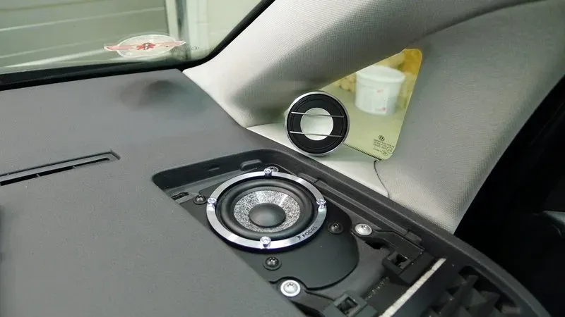 VW Touran High End Soundsystem / CSP