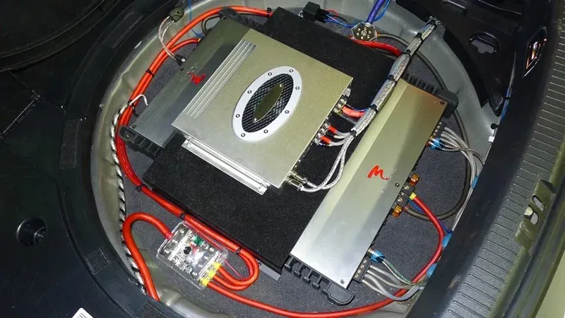VW Touran High End Soundsystem / CSP